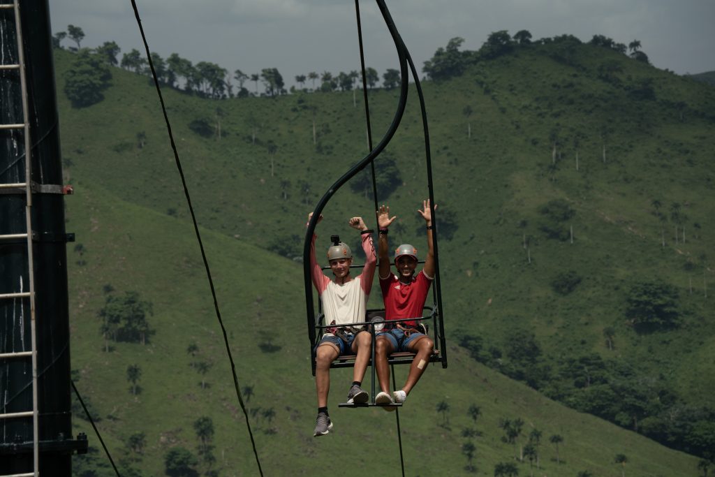 Primer telesilla en República Dominicana en La Hacienda Park